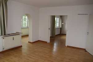 Großes Einfamilienhaus mit über 3000m² Grund und fantastischem Blick über den Bodensee in Nonnenhorn – Lindau (Bodensee) (Kreis) – Vorschaubild 9