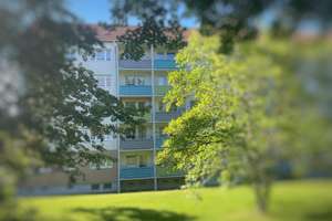 Vermietete 2-Raum-Eigentumswohnung mit Balkon – Die vollständige Adresse der Immobilie erhältst du vom Anbieter., 9212 Limbach-Oberfrohna – Vorschaubild 2