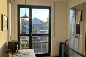 Gepflegte, lichtdurchflutete Wohnung mit Sonnenbalkon und Einbauküche in bester Lage – Irmintrudisstraße 9, 53111 Bonn-Castell, Bonn – Vorschaubild 16