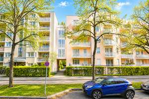 3-Zimmer-Dachgeschosswohnung mit großzügiger Dachterrasse in München-Perlach