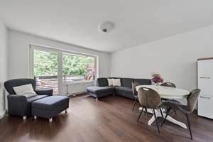 Geschmackvolle 3 Zimmer-Wohnung mit zwei Balkonen und Tiefgaragenstellplatz – Die vollständige Adresse der Immobilie erhältst du vom Anbieter., 21465 Reinbek – Vorschaubild 3