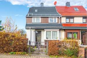 +++Familienidylle schaffen: tolle Doppelhaushälfte mit großem Garten und Garage in Chemnitz-Borna – Chemnitz – Vorschaubild 1