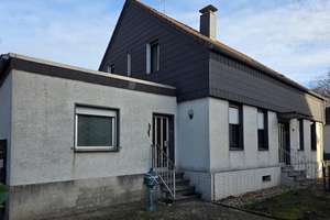 Freistehendes Ein- bis Zweifamilienhaus in direkter Nähe zur Ruhr und Ruhrpark – Die vollständige Adresse der Immobilie erhältst du vom Anbieter., 46049 Alstaden-Ost, Oberhausen – Vorschaubild 3