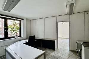 Haus Schucht Krefeld, 2. Etage *Aufzug* 2-Zimmer-Wohnung mit Balkon und Tiefgaragenstellplatz – Uerdingerstraße 149, 47799 Cracau, Krefeld – Vorschaubild 8