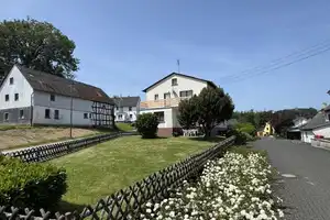 Platz für die ganze Familie in ruhiger Lage zwischen Altenkirchen und Hachenburg  – Westerwaldkreis – Vorschaubild 17