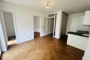 Lichtdurchflutete 1,5-Zimmer-Wohnung in ruhiger Lage! - mit EBK! – Deutschmeisterstraße 28, 10367 Berlin – Vorschaubild 5