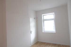 Tolle 3-Raum-Wohnung mit Balkon, Weitblick + Fahrstuhl in Buckau! – Bahnikstr. 6, 39104 Magdeburg – Vorschaubild 19