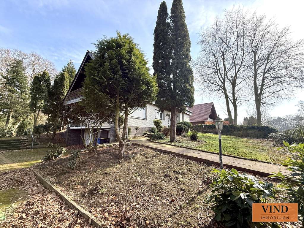 Immobilie in Bösel - 1300€ Kaltmiete + Baugrundstück, 0,4 GRZ 0,7 GFZ, 2 Vollgeschosse! - Bild 1