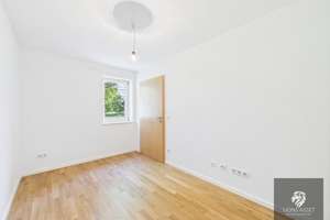 Sofort frei: Erdgeschosswohnung mit Terrasse, eigenem Garten
Einbauküche & Carport
*Provisionsfrei – Kirchplatz 5a, 83093 Bad Endorf – Vorschaubild 20