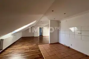 Großzügige 3-Zimmer-Dachgeschosswohnung in Uni-Nähe – Haubahn 20, 42119 Wuppertal – Vorschaubild 5