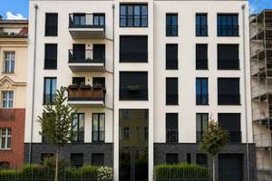 „Exklusives Penthouse mit Sonnenterrasse,  Aufzug und Tiefgarage in begehrter Lage von P.-Babelsberg