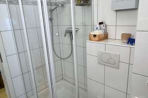 Möbliertes 1-Zimmerappartement mit großer Wohnküche in Köln-Deutz – Heribertusstraße 5, 50679 Deutz, Köln – Vorschaubild 8