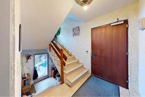 ** Unschlagbarer Preis: Zweifamilienhaus mit drei Wohnbereichen + Einliegerwohnung - Mainburg ** – Die vollständige Adresse der Immobilie erhältst du vom Anbieter., 84048 Mainburg – Vorschaubild 11