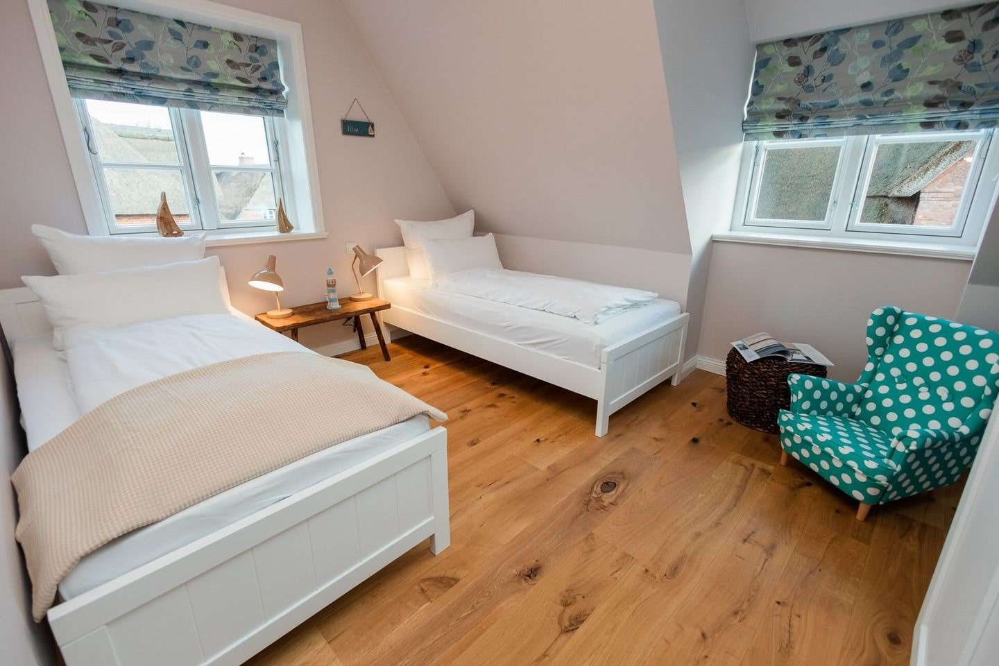 Immobilie in Oevenum - Doppelhaus mit einer genehmigten Ferienwohnung - Bild 0