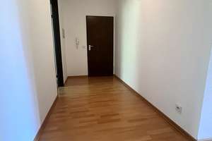 ++ PARKBLICK IN ZENTRALER LAGE INKL. EINBAUKÜCHE ++ – Dültgenstaler Str. 20, 42719 Wald, Solingen – Vorschaubild 4