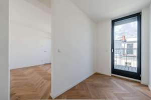 moderne 4-Zimmer Dachgeschosswohnung in zentraler Lage! – Die vollständige Adresse der Immobilie erhältst du vom Anbieter., 13355 Gesundbrunnen, Berlin – Vorschaubild 12