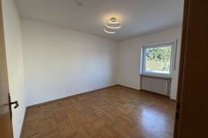 Sehr gepflegtes und renoviertes Einfamilienhaus  – Die vollständige Adresse der Immobilie erhältst du vom Anbieter., 93152 Nittendorf – Vorschaubild 15