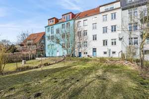 Zentrumsnahes Mehrfamilienhaus  - solide und zukunftsträchtige Investition - in Rostock – Die vollständige Adresse der Immobilie erhältst du vom Anbieter., 18055 Brinckmansdorf, Rostock – Vorschaubild 2