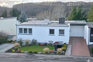 Kernsaniertes 6-Zimmer-Haus in Wachtberg: Erstbezug, PV & Wärmepumpe – Buchenweg 16, 53343 Wachtberg – Vorschaubild 2
