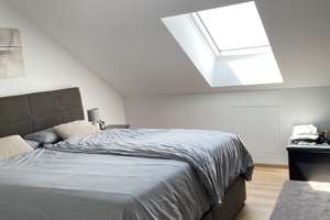 Wohnen mit Charakter: 2-Zimmer-Dachgeschosswohnung in Ingolstadt