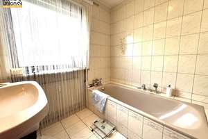 Einmalige Gelegenheit - BUNGALOW direkt am STADTPARK – Wohnen in absoluter Bestlage! – Stadtparkstraße 21 F, 91126 Innenstadt, Schwabach – Vorschaubild 9