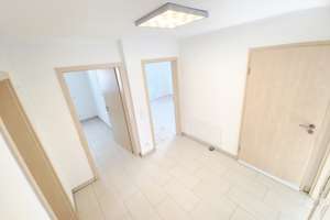 Moderne 3-Zimmer-Wohnung in Ingolstadt nähe Hauptbahnhof und Schulzentrum Südwest – Die vollständige Adresse der Immobilie erhältst du vom Anbieter., 85051 Münchener Straße, Ingolstadt – Vorschaubild 1