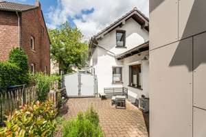 Modernes Traumhaus mit Kamin und Pool! – Die vollständige Adresse der Immobilie erhältst du vom Anbieter., 51145 Urbach, Köln – Vorschaubild 25