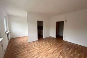 Charmante 1-Zimmer Wohnung| Einbauküche nach eigener Wahl – Neuplanitzer Straße 27, 8062 Neuplanitz, Zwickau – Vorschaubild 3