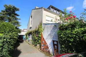 Gepflegtes 3-Familienhaus in sehr guter Lage, Nähe Rhein-Maas-Klinikum in Würselen zu verkaufen. – Virchowstraße  14, 52146 Aachen (Kreis) – Vorschaubild 3
