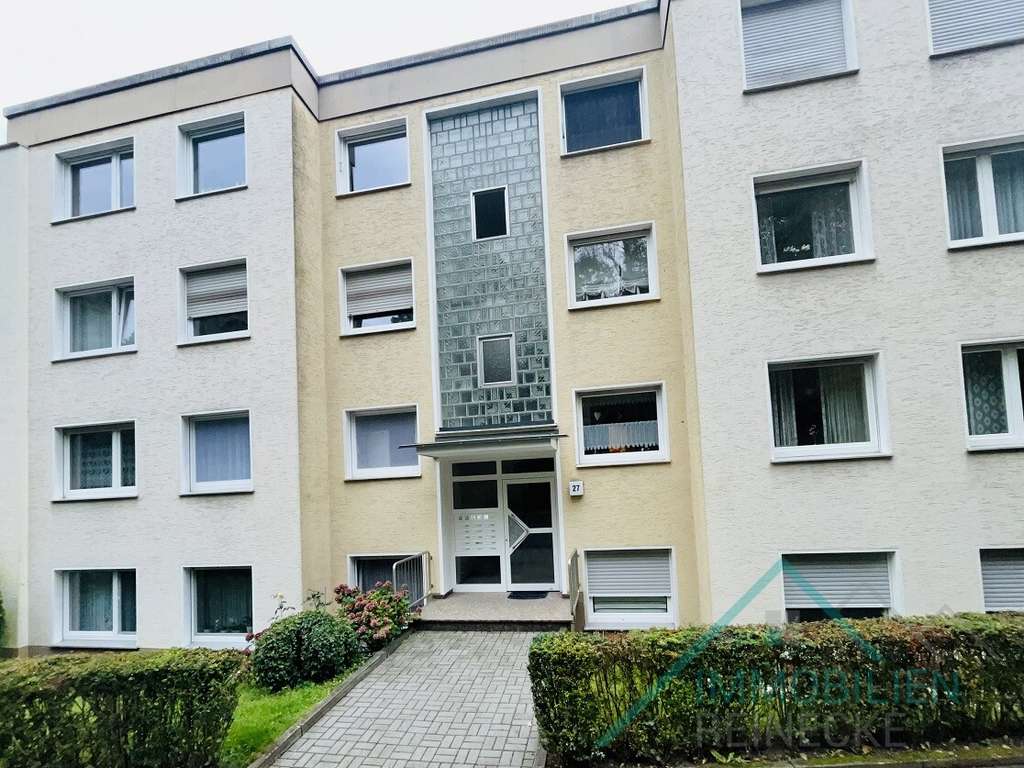 Gut vermietetes Apartment mit Balkon