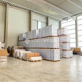 Multifunktionale Industriehalle an der B312