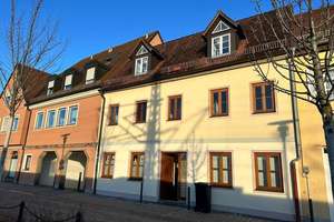 Provisionsfreie Kapitalanlage mit Potenzial: 2 Apartments im Herzen Erlangens: 2/4 bereits verkauft