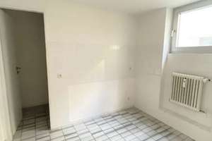 Schöne Stadtwohnung in der Fußgängerzone, nähe Peterstrasse – Mefferdatisstraße 15, 52062 Markt, Aachen – Vorschaubild 4