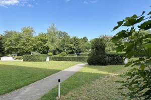 mit Blick auf den Südpark - 2,5-Zi.-Whg. mit Wohnküche in Obersendling – Die vollständige Adresse der Immobilie erhältst du vom Anbieter., 81379 Obersendling, München – Vorschaubild 15