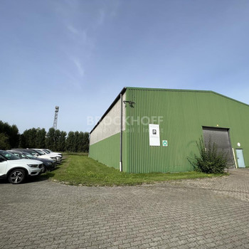 Rapen | ca. 600 m² Hallenfläche | ca. 4.000 m² Freifläche | Mietzins auf Anfrage