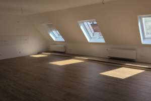 2-Zimmer-Dachgeschossausbau – Wesselstr. 23, 30449 Linden-Süd, Hannover – Vorschaubild 2
