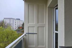 Sanierte 3-Raumwohnung mit Badewanne – Unnaer Straße 67, 4720 Döbeln – Vorschaubild 3