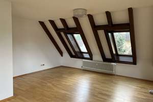 Charmant, hell  begehrt – Maisonette mit Balkon in Stuttgart-Degerloch – Die vollständige Adresse der Immobilie erhältst du vom Anbieter., 70597 Waldau, Stuttgart – Vorschaubild 12