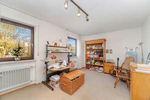 Ihr neues Zuhause: Charmantes Reiheneckhaus mit großem Garten und viel Platz für die Familie! – Die vollständige Adresse der Immobilie erhältst du vom Anbieter., 81739 Neuperlach, München – Vorschaubild 9