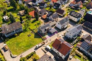 Freiburg-Hochdorf großes Wohnhaus mit Platz für 3 Familien auf 3 Etagen u. ggf. abteilbarem Bauland. – Die vollständige Adresse der Immobilie erhältst du vom Anbieter., 79108 Hochdorf, Freiburg im Breisgau – Vorschaubild 11
