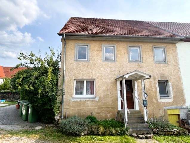 Doppelhaushälfte mit viel Potential zum Ausbau - Perfekt für Handwerker!, Hohenlohekreis – Bild 1