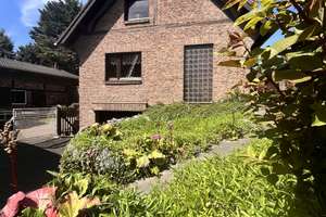 *Ihr neues zu Hause* freistehendes - Einfamilienhaus + Garage mit Potenzial in Odenkirchen** – Talstraße 303, 41199 Sasserath, Mönchengladbach – Vorschaubild 2