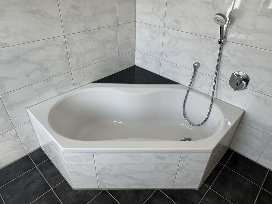 Badezimmer (OG)