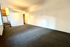 Gemütliches 1-Zimmer-Apartment mit Pantryküche  in Düsseldorf-Unterbilk - Befristet bis 31.12.2028 – Bilker Allee 48, 40219 Unterbilk, Düsseldorf – Vorschaubild 2