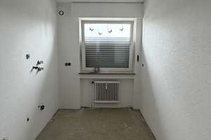 Frisch renovierte 2,5 Zimmer Wohnung im gepflegten Mehrfamilienhaus! – II Schockenhecke 32, 45329 Karnap, Essen – Vorschaubild 6