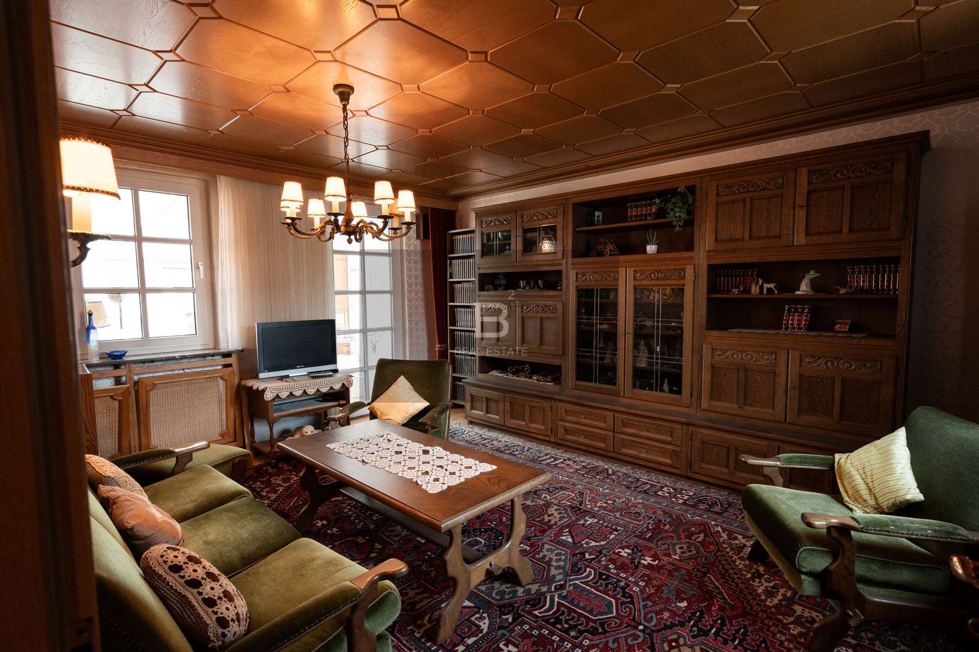 Immobilie in Edenkoben - POTENZIAL IN EDENKOBEN | GERÄUMIG. ZENTRAL. KOMFORTABEL. - Bild 1