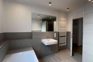 * 2/3 Zi.-PENTHOUSE *MODERN *  STYLISH *  TRENDIGES SÜDSTADT - WOHNFEELING*   * VIDEO v. d. WOHNUNG* – Die vollständige Adresse der Immobilie erhältst du vom Anbieter., 90763 Südstadt Industriegebiet, Fürth – Vorschaubild 43