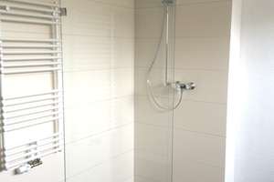 NEUBAU+TRAUMWOHNUNG+5-R.+1 BALKON+TOLLES BAD+GÄSTE WC+FBH+LIFT+TIEFGARAGE++UVM.+ – 4107 Zentrum-Süd, Leipzig – Vorschaubild 11