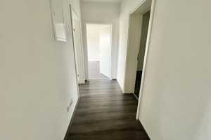Hübsche 3-Zimmer-Wohnung mit Balkon! – Reinholdstraße 32, 47137 Duisburg – Vorschaubild 4