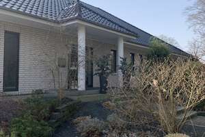 Unternehmer-Villa: 250 m²-Bungalow mit mondänem Flair und großer Sonnenterrasse – Die vollständige Adresse der Immobilie erhältst du vom Anbieter., 24568 Kaltenkirchen – Vorschaubild 62